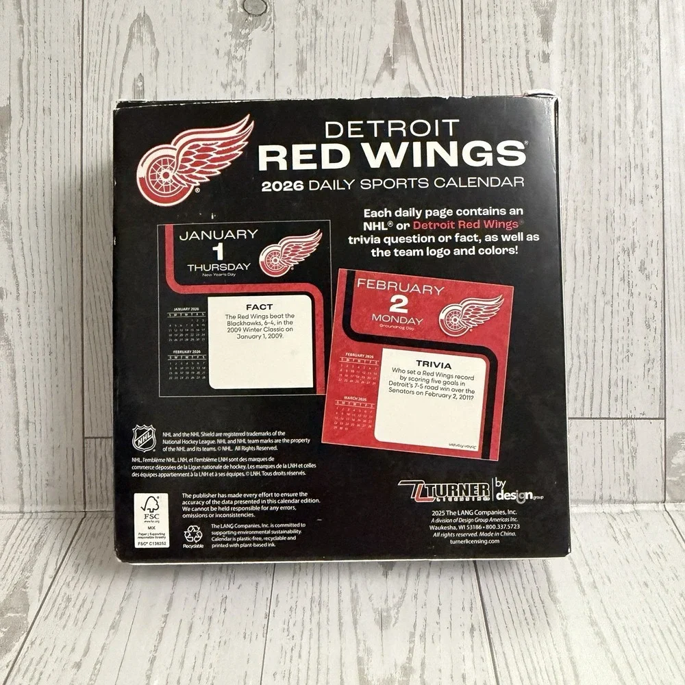 Turner Licensing, ‎ NHL Detroit Red Wings 2026 Daily Desk Calendar Official